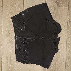 Black Highest Rise Wild Fable Mom Shorts size 8/29R